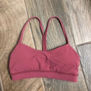 Lululemon Flow Y Bra Nulu Light Support Sports Bra